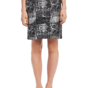 NWT- Karen Kane skirt